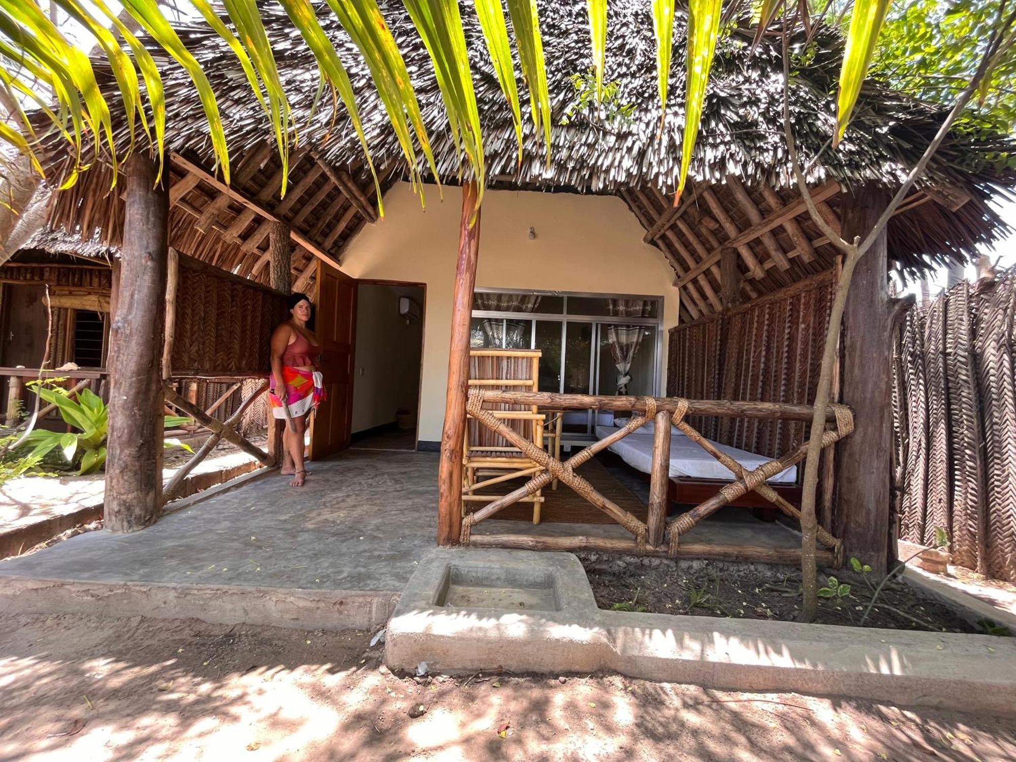 Pangani Ushongo Beach Bandas מראה חיצוני תמונה